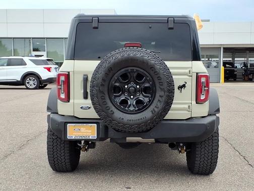 DESERT SAND 2025 Ford Bronco OUTER BANKS