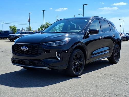 AGATE BLACK METALLIC 2023 Ford Escape ST-LINE ELITE