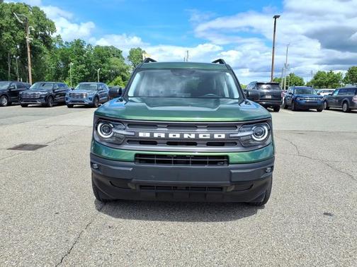 ERUPTION GREEN METALLIC 2024 Ford Bronco Sport BIG BEND
