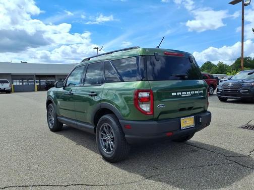 ERUPTION GREEN METALLIC 2024 Ford Bronco Sport BIG BEND