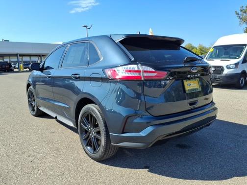 STONE BLUE METALLIC 2024 Ford Edge ST LINE