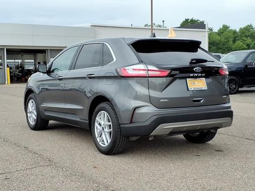 CARBONIZED GRAY 2023 Ford Edge SEL