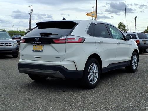 STAR WHITE 2023 Ford Edge SEL