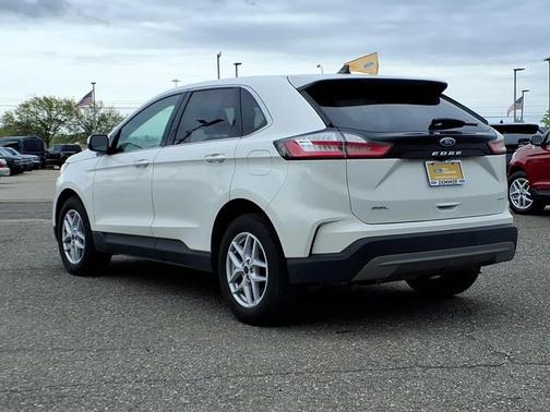 STAR WHITE 2023 Ford Edge SEL