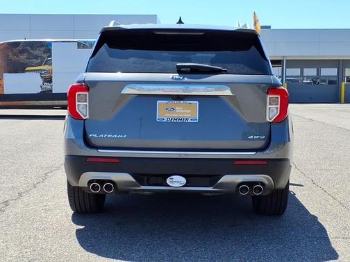 CARBONIZED GRAY METALLIC 2023 Ford Explorer PLATINUM