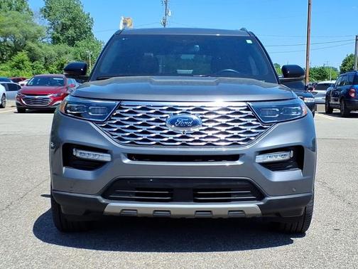 CARBONIZED GRAY METALLIC 2023 Ford Explorer PLATINUM