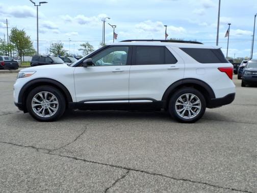 OXFORD WHITE 2020 Ford Explorer XLT