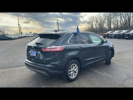 STONE BLUE METALLIC 2023 Ford Edge SEL