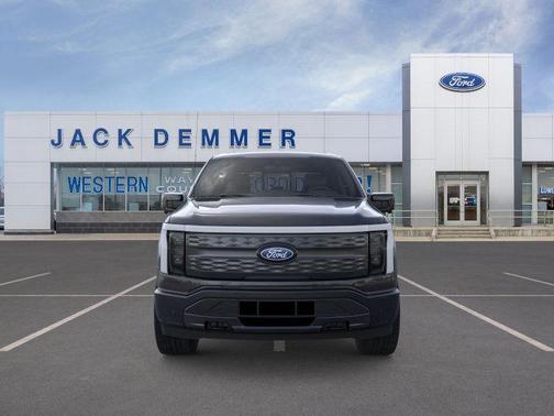 2025 Ford F-150 Lightning LARIAT