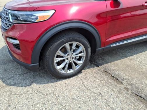 RAPID RED MET TINTED CC 2023 Ford Explorer LIMITED