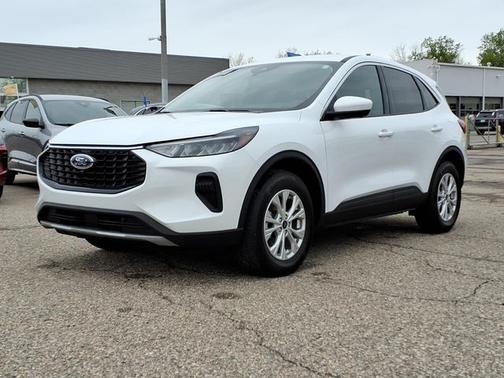 OXFORD WHITE 2023 Ford Escape ACTIVE