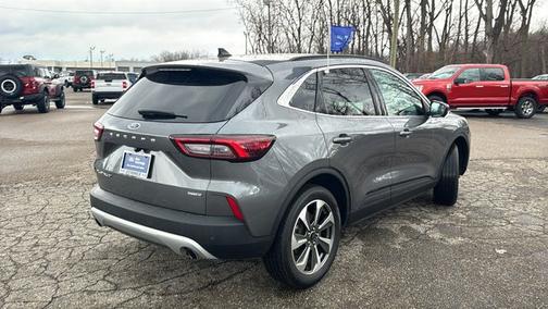 2023 Ford Escape PLATINUM