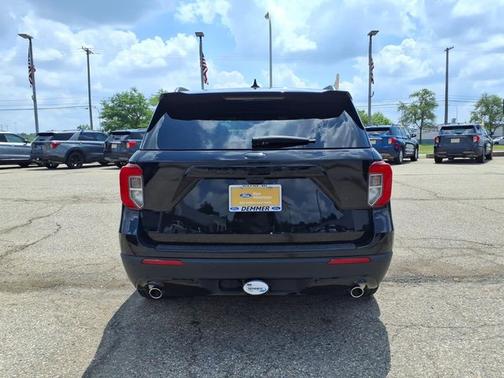 AGATE BLACK METALLIC 2024 Ford Explorer ST-LINE
