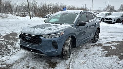 2023 Ford Escape ST-LINE