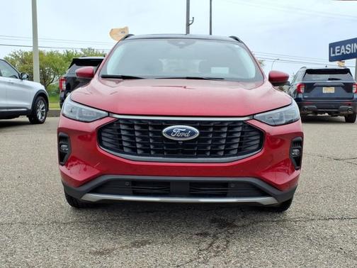 RAPID RED MET TINTED CC 2024 Ford Escape PLATINUM