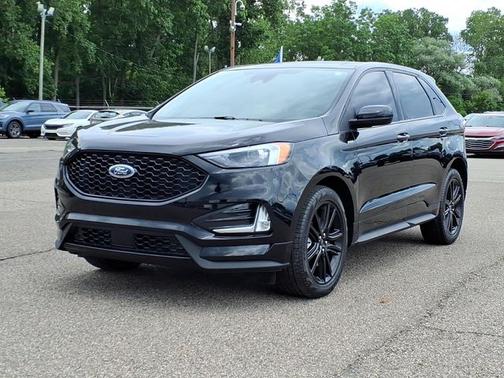 AGATE BLACK METALLIC 2024 Ford Edge ST LINE
