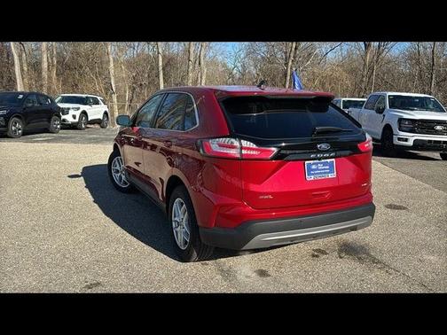 RAPID RED TINTED CC 2023 Ford Edge SEL
