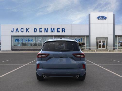 2025 Ford Escape ST-Line Elite
