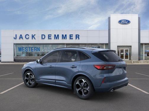 2025 Ford Escape ST-Line Elite
