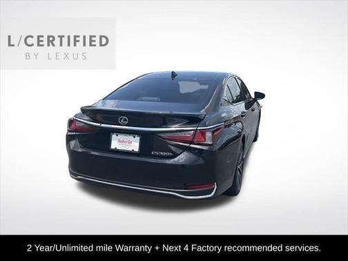 2025 Lexus ES 300h Base