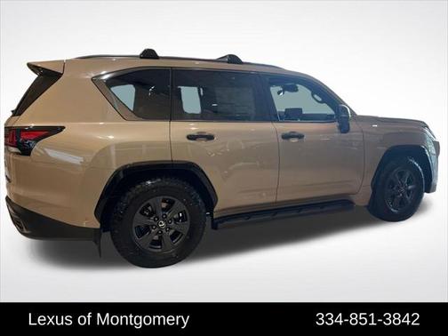 2025 Lexus LX 700h Overtrail