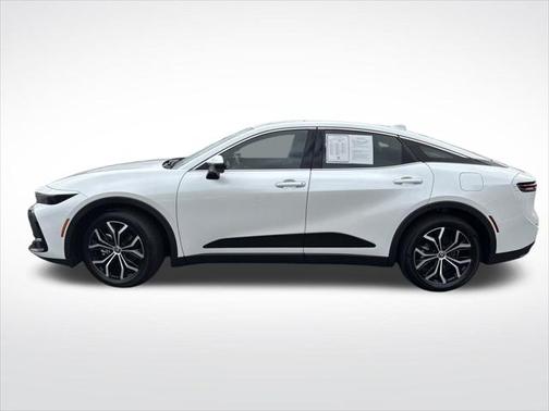 2023 Toyota Crown XLE
