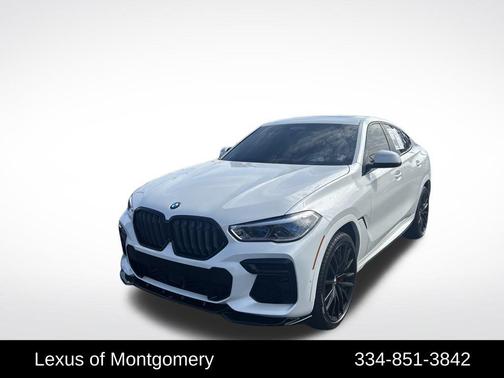 2022 BMW X6 M50i