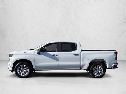 Summit White 2019 Chevrolet Silverado 1500 Custom