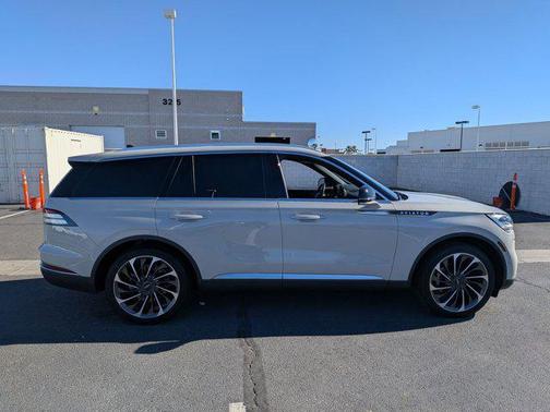 2022 Lincoln Aviator Reserve