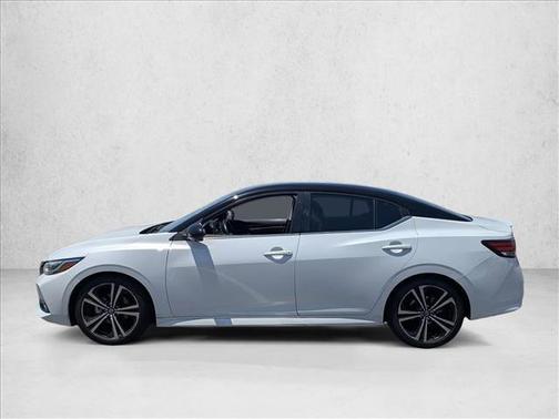 Aspen White/Super Black 2021 Nissan Sentra SR