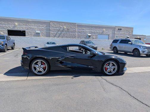 2021 Chevrolet Corvette Stingray w/1LT