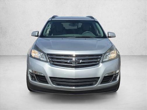 Silver Ice Metallic 2017 Chevrolet Traverse 1LT