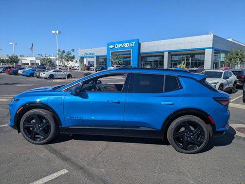 2025 Chevrolet Equinox EV RS