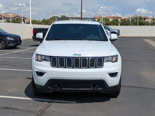 2018 Jeep Grand Cherokee Laredo E
