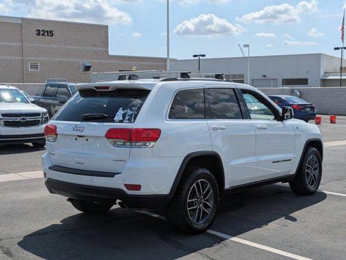 2018 Jeep Grand Cherokee Laredo E