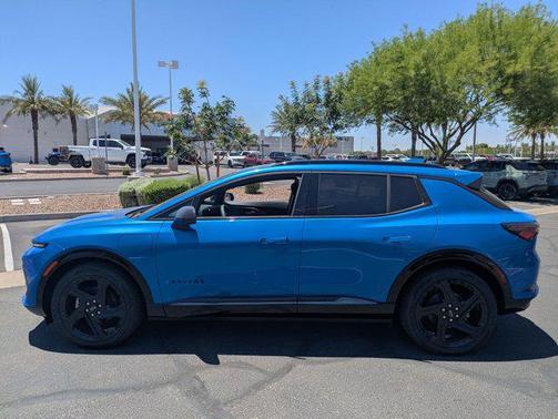 2025 Chevrolet Equinox EV RS
