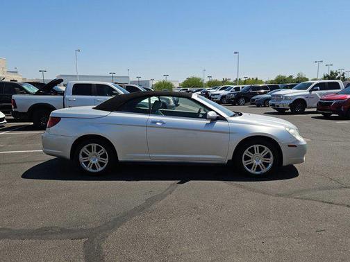2008 Chrysler Sebring Base