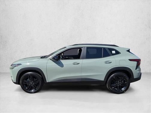 Cacti Green 2026 Chevrolet Trax FWD ACTIV