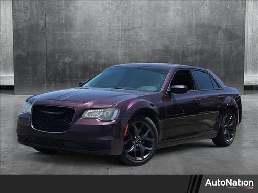 2021 Chrysler 300 Touring