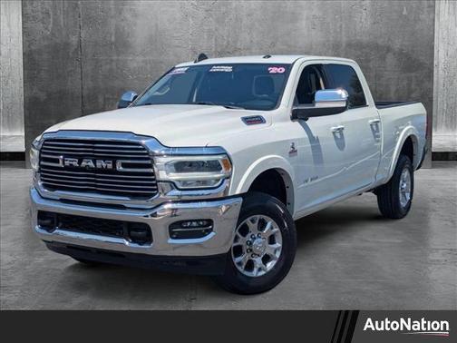 2020 RAM 2500 Laramie Crew Cab 4X4 6'4' Box