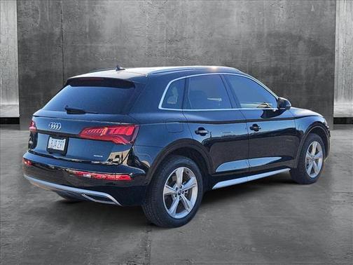 2020 Audi Q5 45 Premium Plus