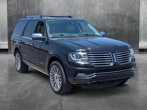 2015 Lincoln Navigator Base