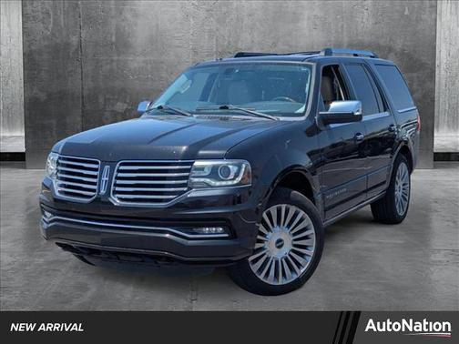 2015 Lincoln Navigator Base