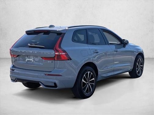 Vapour Grey Metallic 2025 Volvo XC60 B5 Ultra