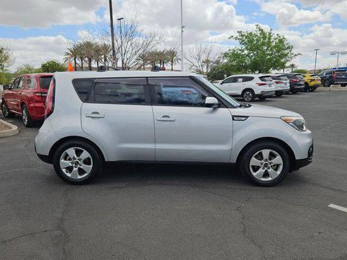 2018 Kia Soul Base