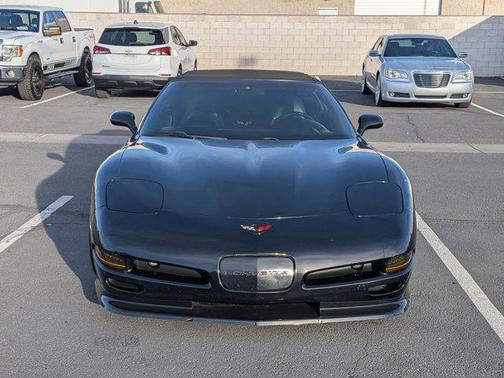 2001 Chevrolet Corvette Base