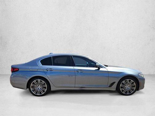 Bluestone Metallic 2021 BMW 540 540i