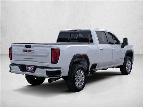 White Frost Tricoat 2022 GMC Sierra 2500 Denali