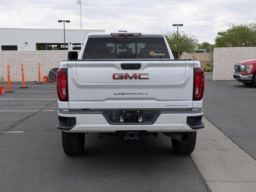 White Frost Tricoat 2022 GMC Sierra 2500 Denali