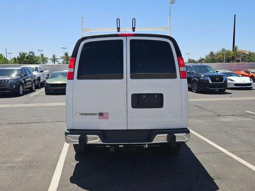 2021 Chevrolet Express 2500 RWD 2500 Regular Wheelbase WT
